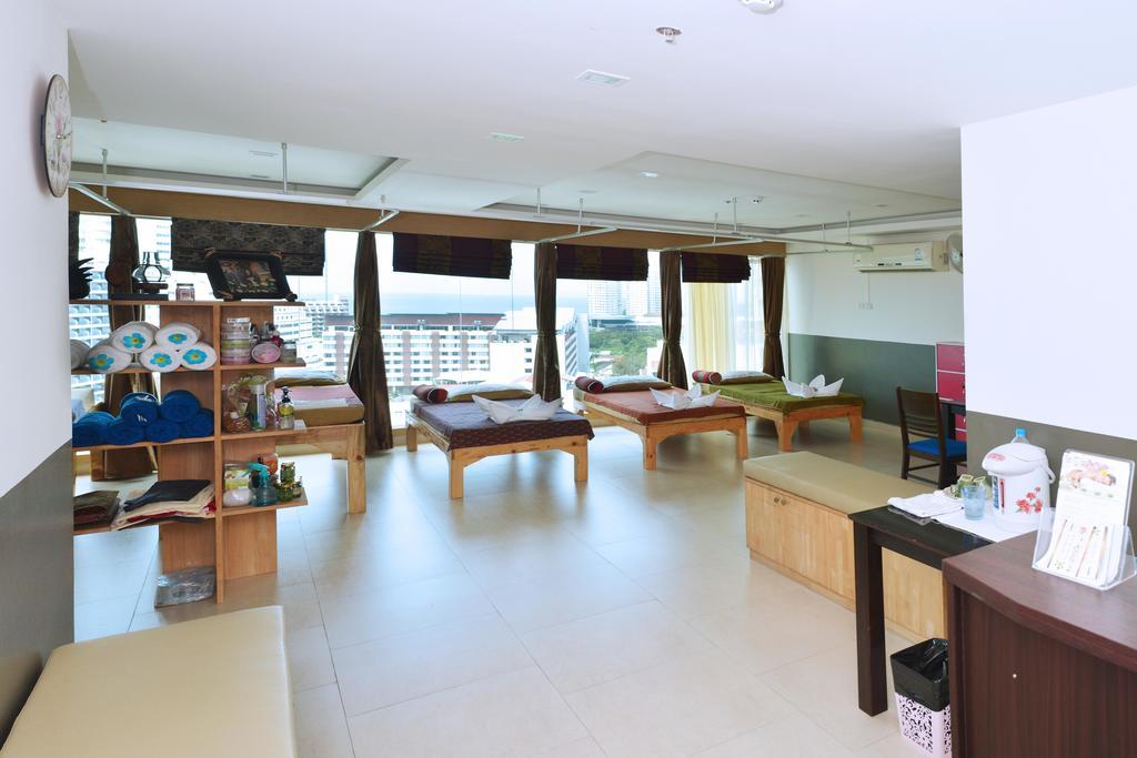 Cosy Beach View Condominium Паттайя Экстерьер фото
